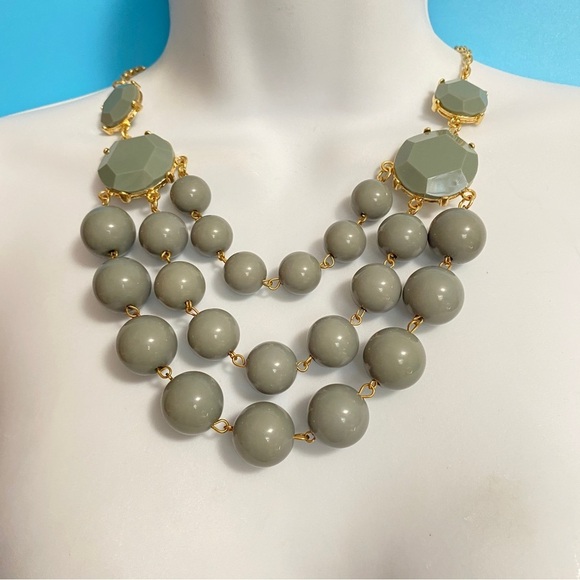 Gray Bubble Statement Necklace Goldtone - Picture 2 of 6
